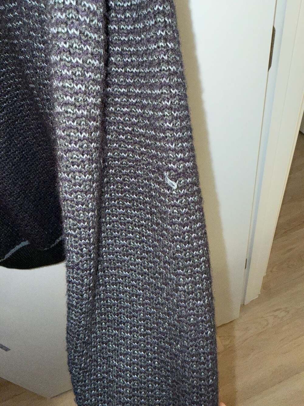 Brioni Men's Textured Crewneck Sweater Size 54 - Picture 5 of 8